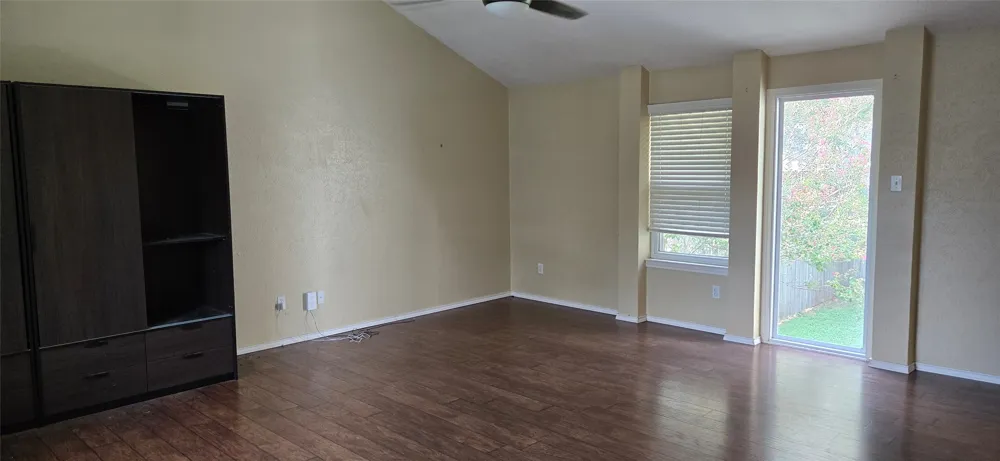 2800 Norfolk Drive Austin, TX 78745