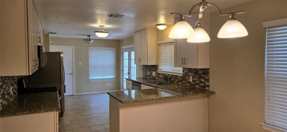 2800 Norfolk Drive Austin, TX 78745