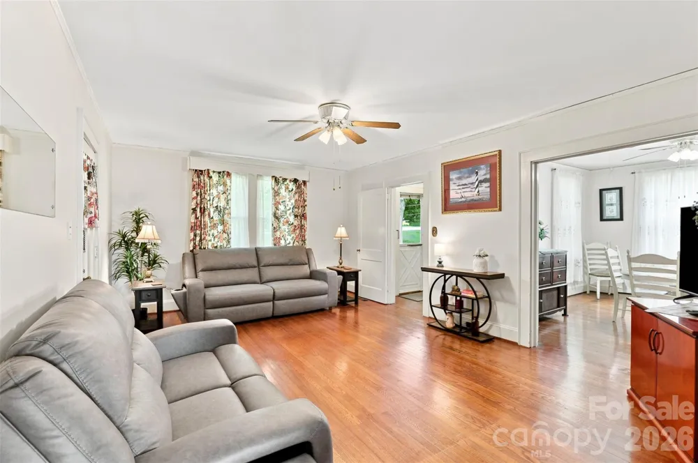 1106 Main Street Mount Holly, NC 28120
