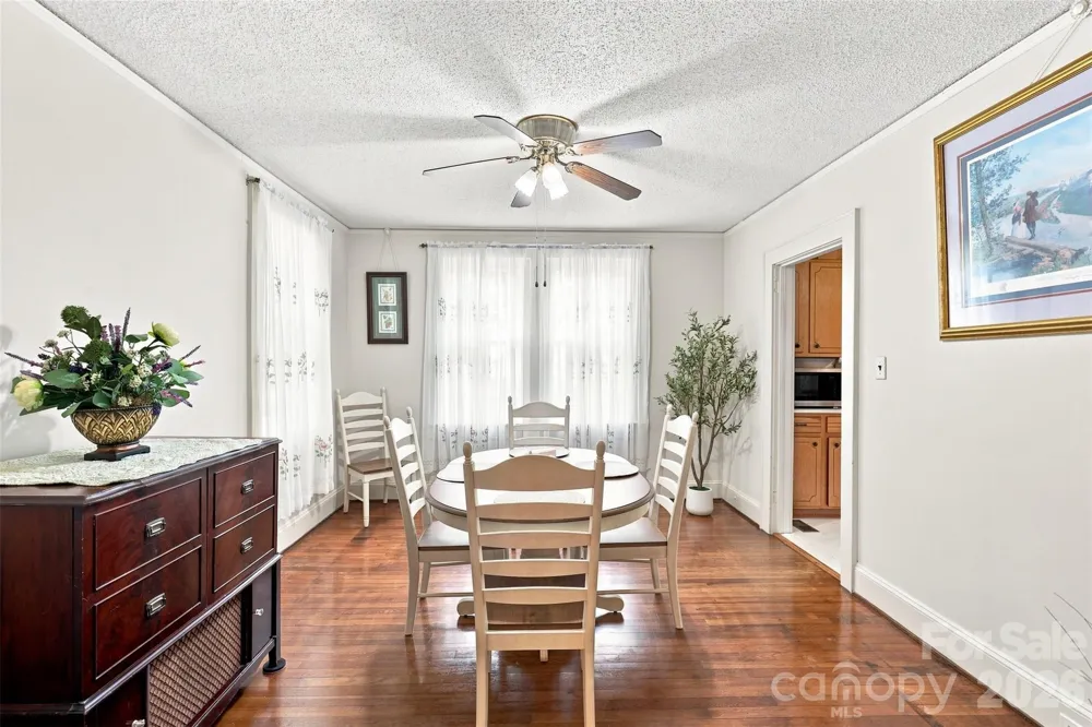 1106 Main Street Mount Holly, NC 28120