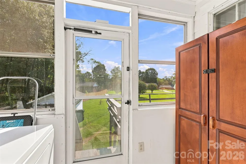 1106 Main Street Mount Holly, NC 28120