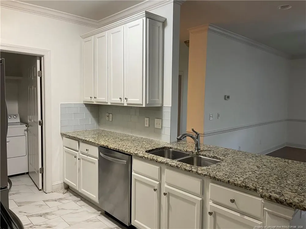 330 Gallery Dr Drive #102 Spring Lake, NC 28390