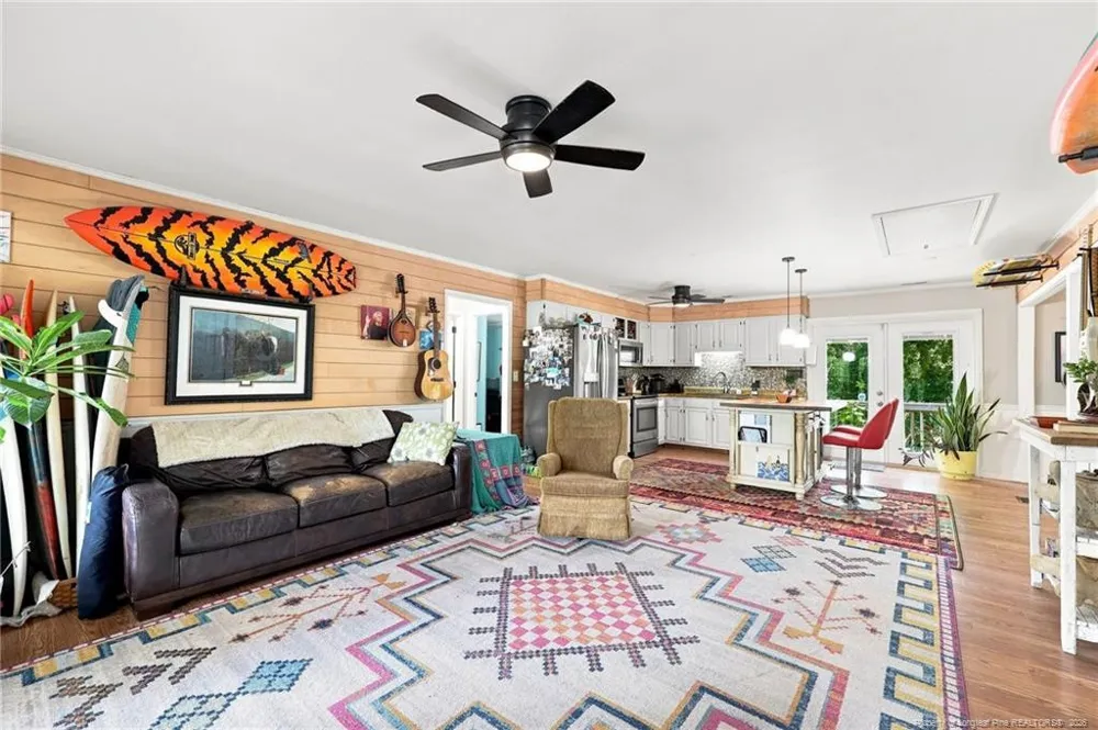 112 Purdie Drive Emerald Isle, NC 28594