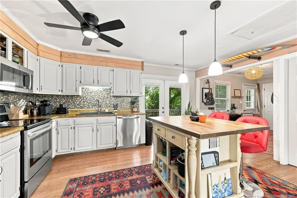 112 Purdie Drive Emerald Isle, NC 28594