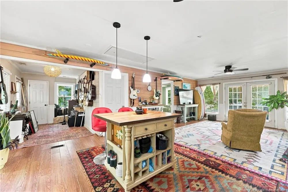 112 Purdie Drive Emerald Isle, NC 28594
