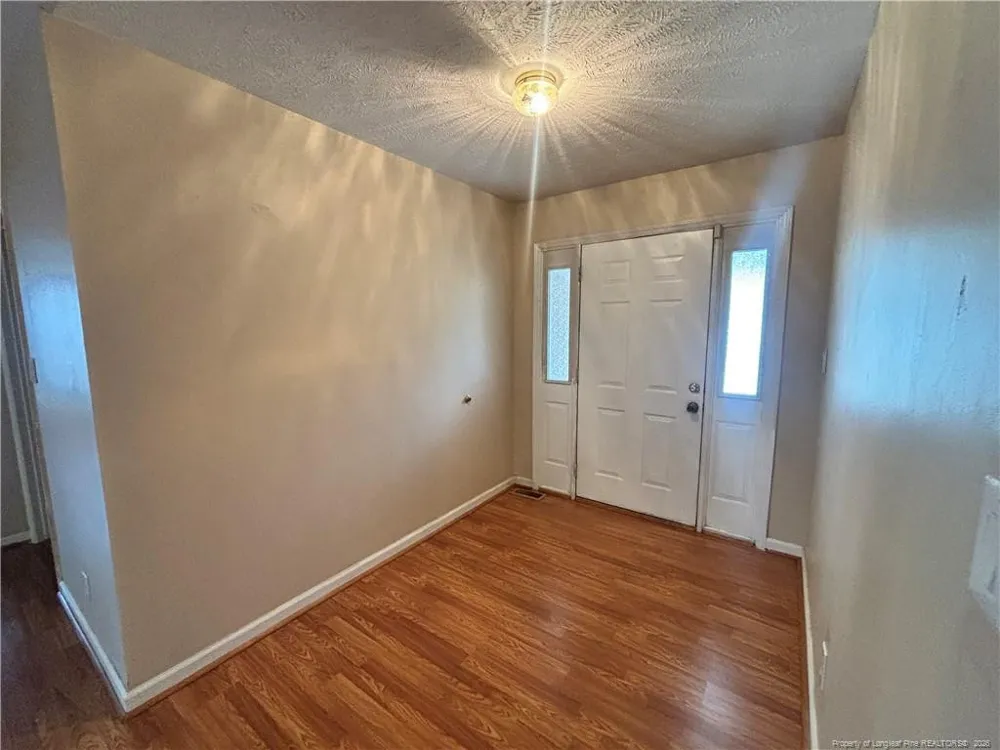 3024 Coachway Drive Fayetteville, NC 28306