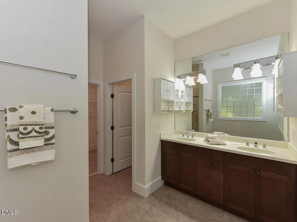 242 Hales Wood Road Chapel Hill, NC 27517