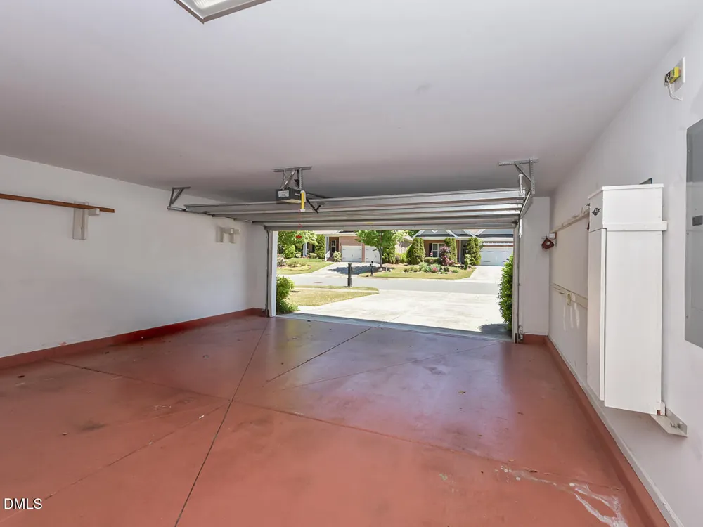 242 Hales Wood Road Chapel Hill, NC 27517
