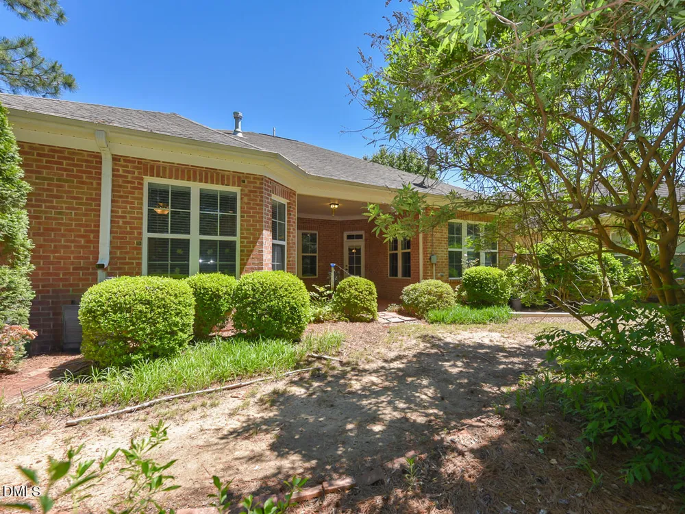 242 Hales Wood Road Chapel Hill, NC 27517