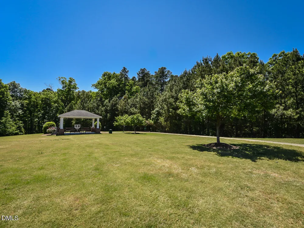 242 Hales Wood Road Chapel Hill, NC 27517