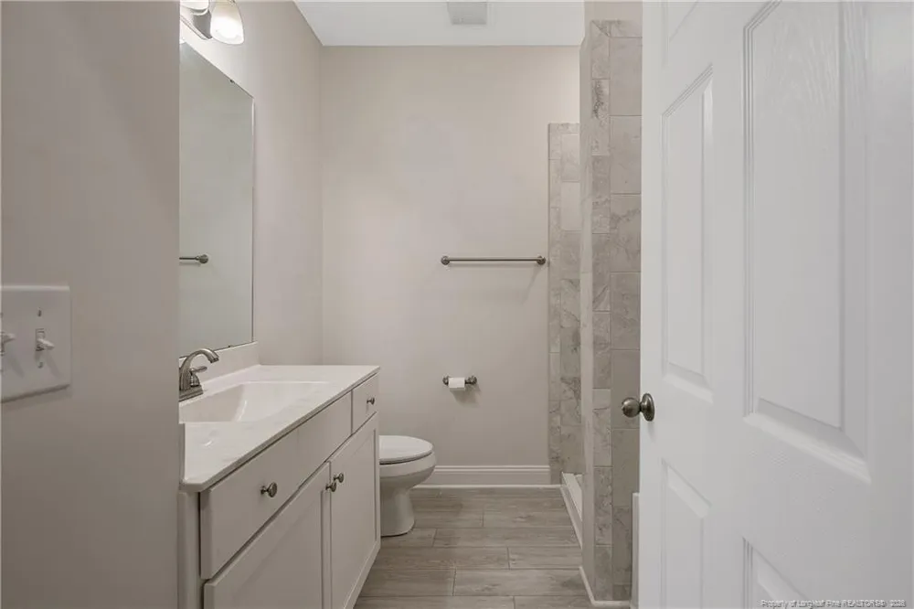 288 Gallery Drive #204 Spring Lake, NC 28390