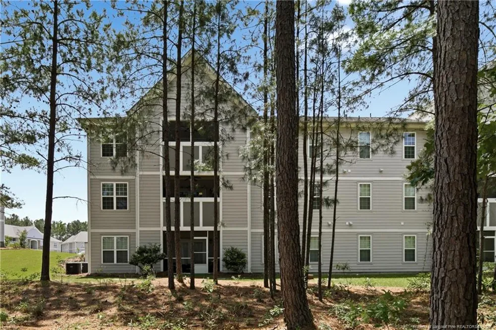 288 Gallery Drive #204 Spring Lake, NC 28390