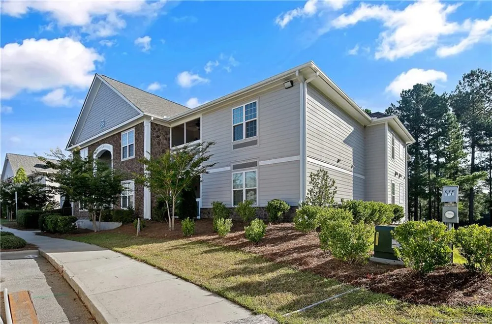 288 Gallery Drive #204 Spring Lake, NC 28390