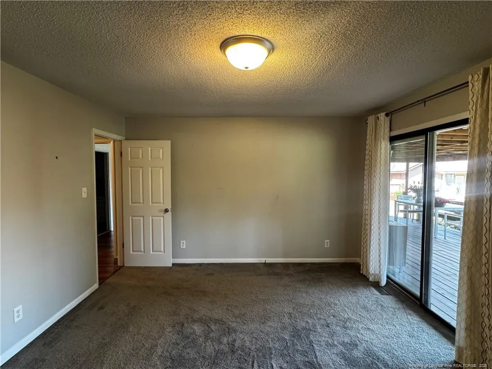 6739 Irongate Drive #B Fayetteville, NC 28306