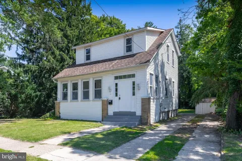 127 HEMLOCK AVENUE