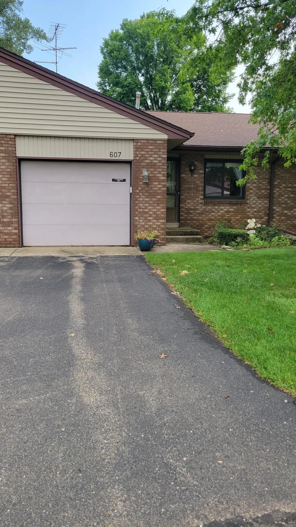 607 Gardenview Drive SW #131 Byron Township, MI 49315