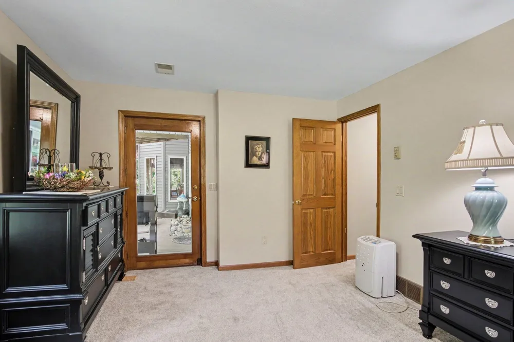 7930 Crestview Drive NE Plainfield Charter Township, MI 49306