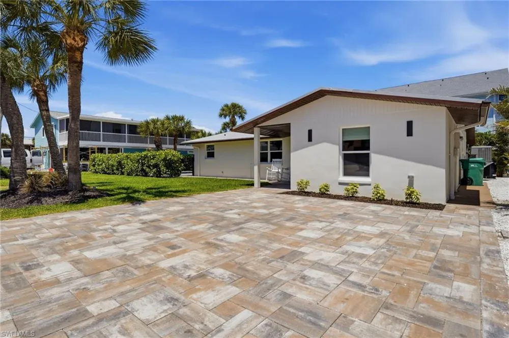 Address Not Shown Englewood, FL 34223