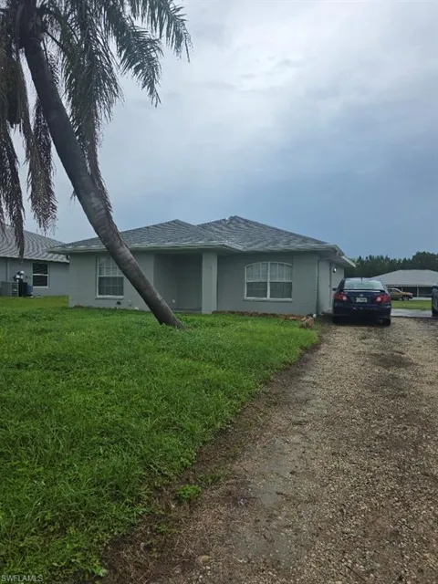 4836 Golfview Boulevard