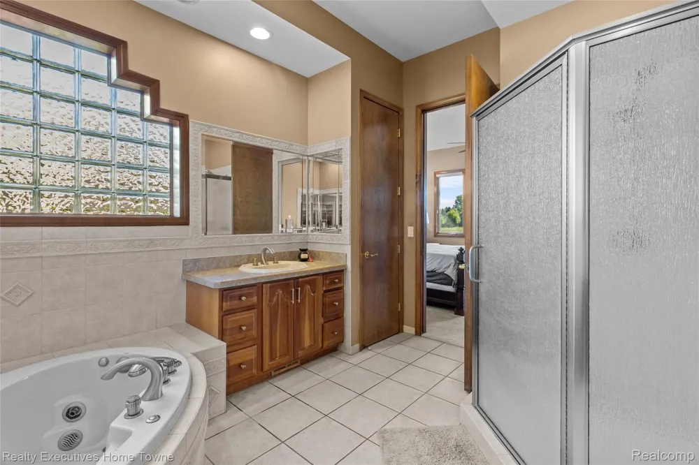 50 Golfside Drive St Clair City, MI 48079