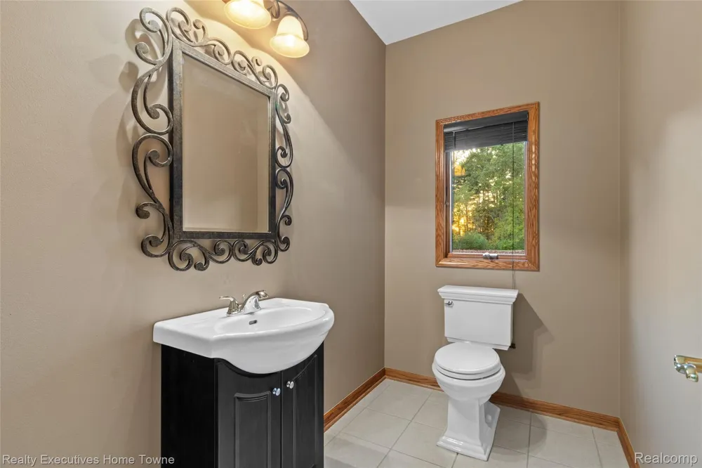 50 Golfside Drive St Clair City, MI 48079