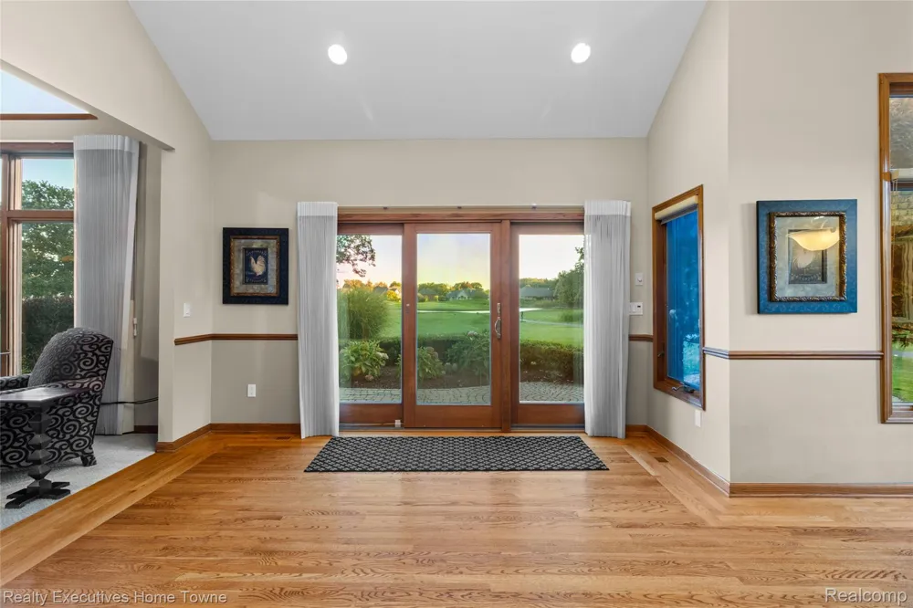 50 Golfside Drive St Clair City, MI 48079