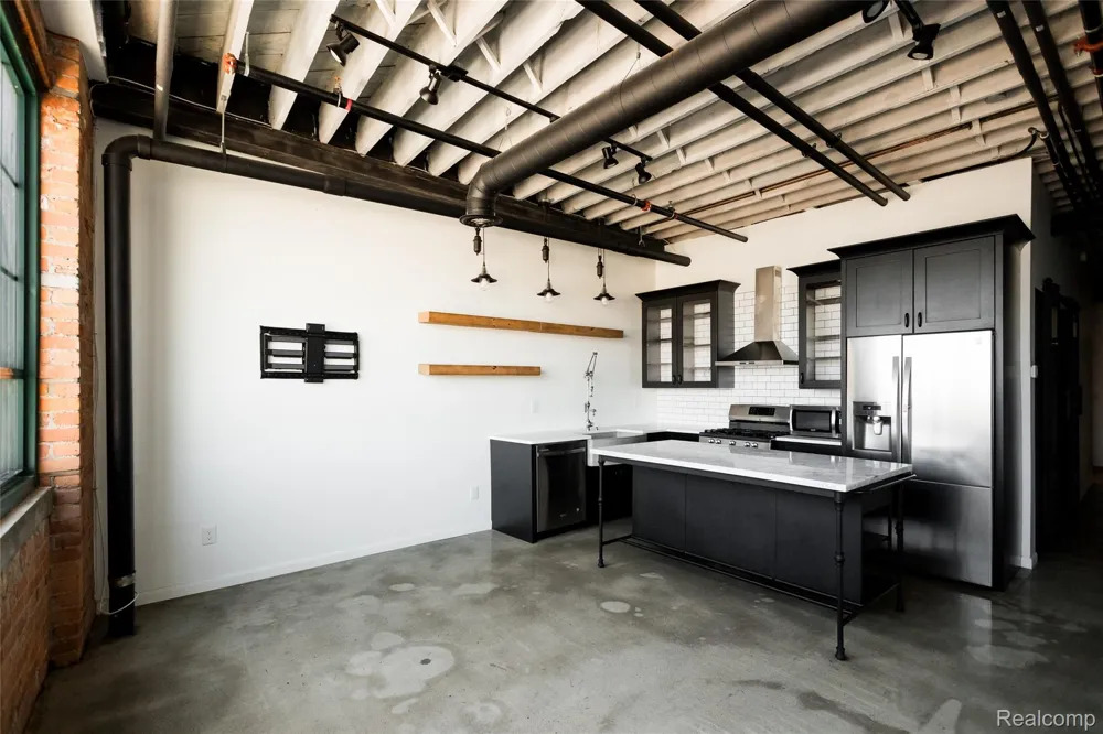 2987 Franklin Street #2D Detroit City, MI 48207