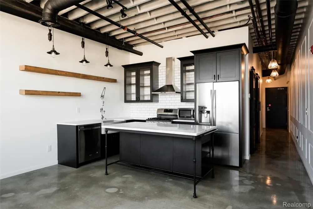 2987 Franklin Street #2D Detroit City, MI 48207
