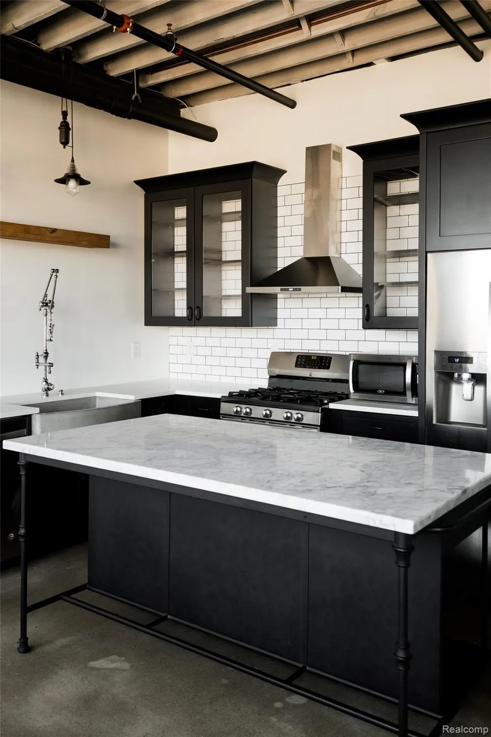 2987 Franklin Street #2D Detroit City, MI 48207