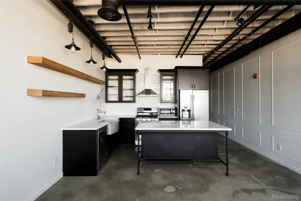 2987 Franklin Street #2D Detroit City, MI 48207
