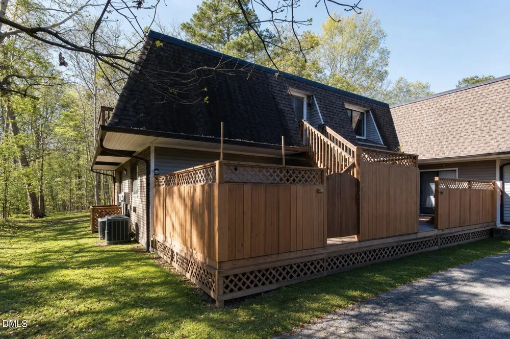 361 Summerwalk Circle Chapel Hill, NC 27517