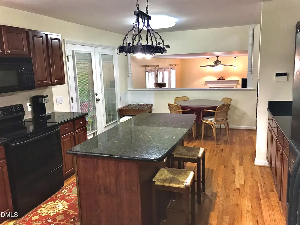 225 Tamworth Drive Willow Springs, NC 27592