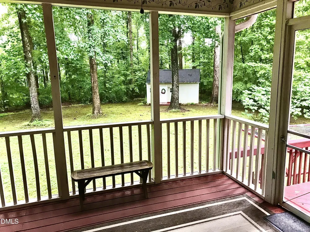 225 Tamworth Drive Willow Springs, NC 27592
