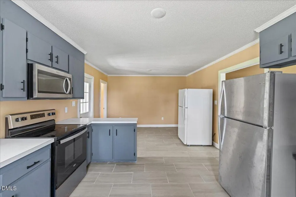 1330 E Hanrahan Road Ayden, NC 28513