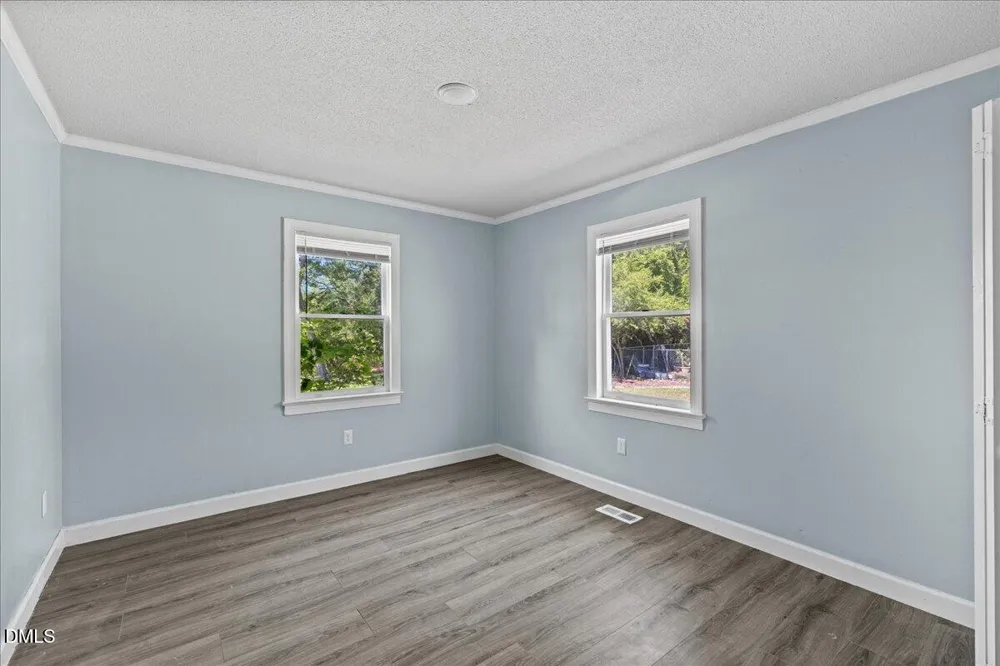 1330 E Hanrahan Road Ayden, NC 28513
