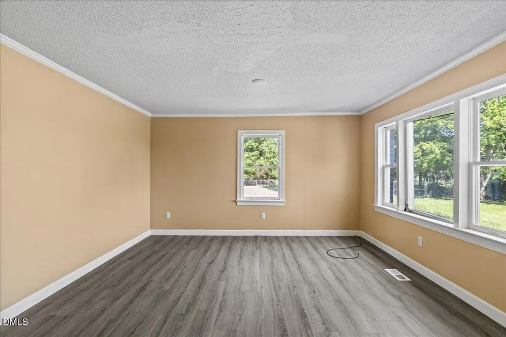 1330 E Hanrahan Road Ayden, NC 28513