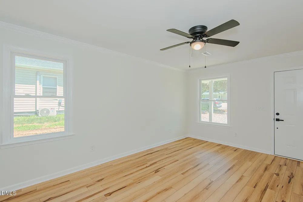 404 Walker Avenue Graham, NC 27253
