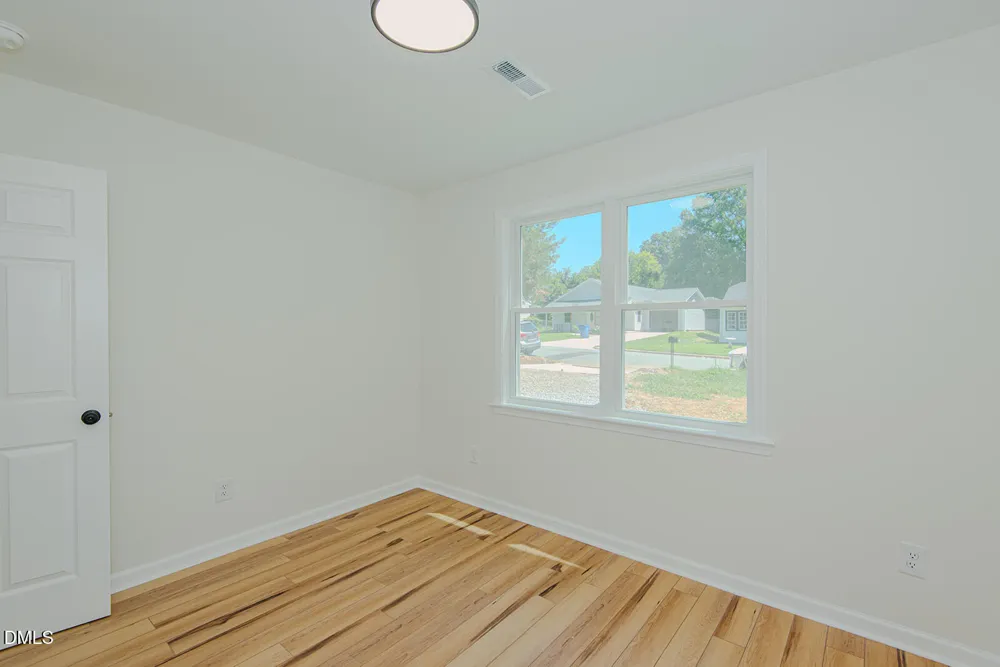 404 Walker Avenue Graham, NC 27253
