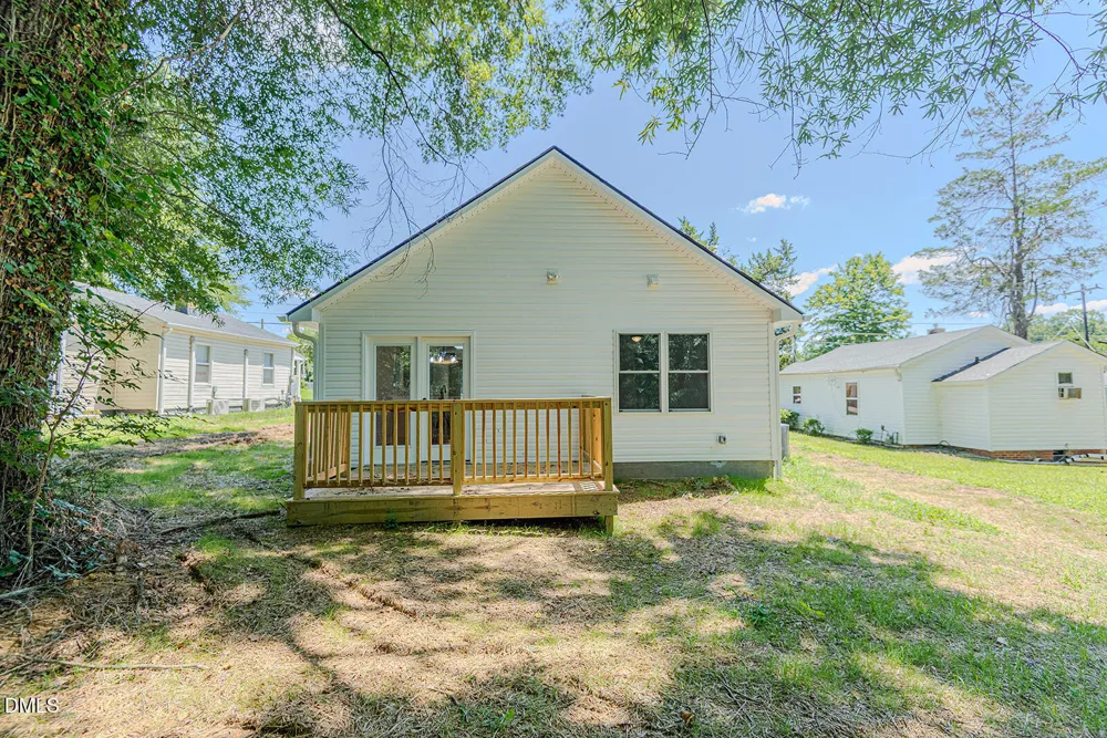 404 Walker Avenue Graham, NC 27253