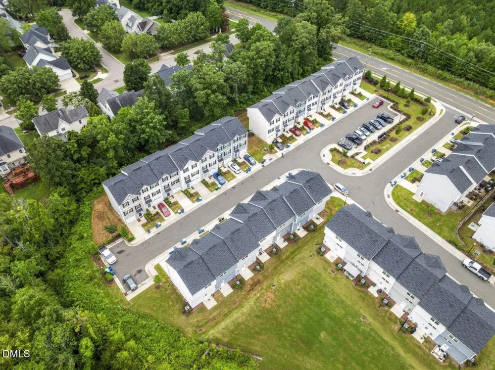 1105 Pale Moss Drive Durham, NC 27704