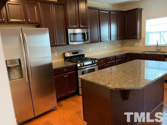2504 Historic Circle Morrisville, NC 27560