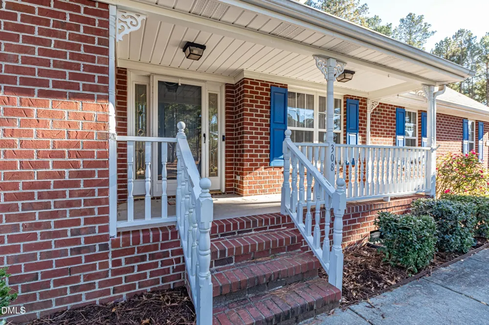 308 Hunters Creek Drive Goldsboro, NC 27534
