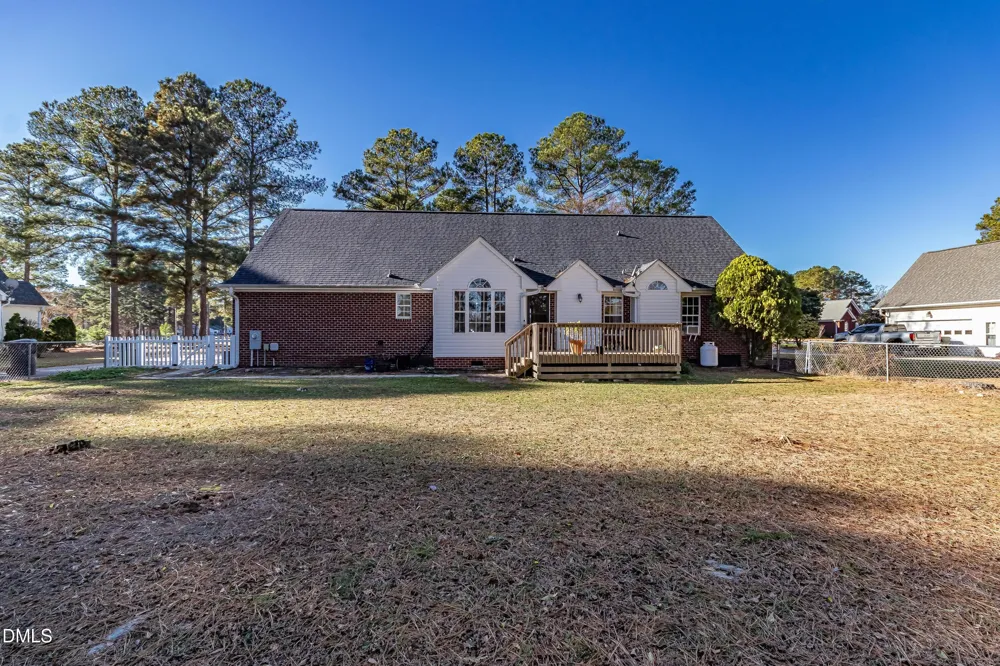 308 Hunters Creek Drive Goldsboro, NC 27534