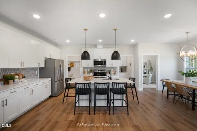 48 Knotts Loop Lillington, NC 27546