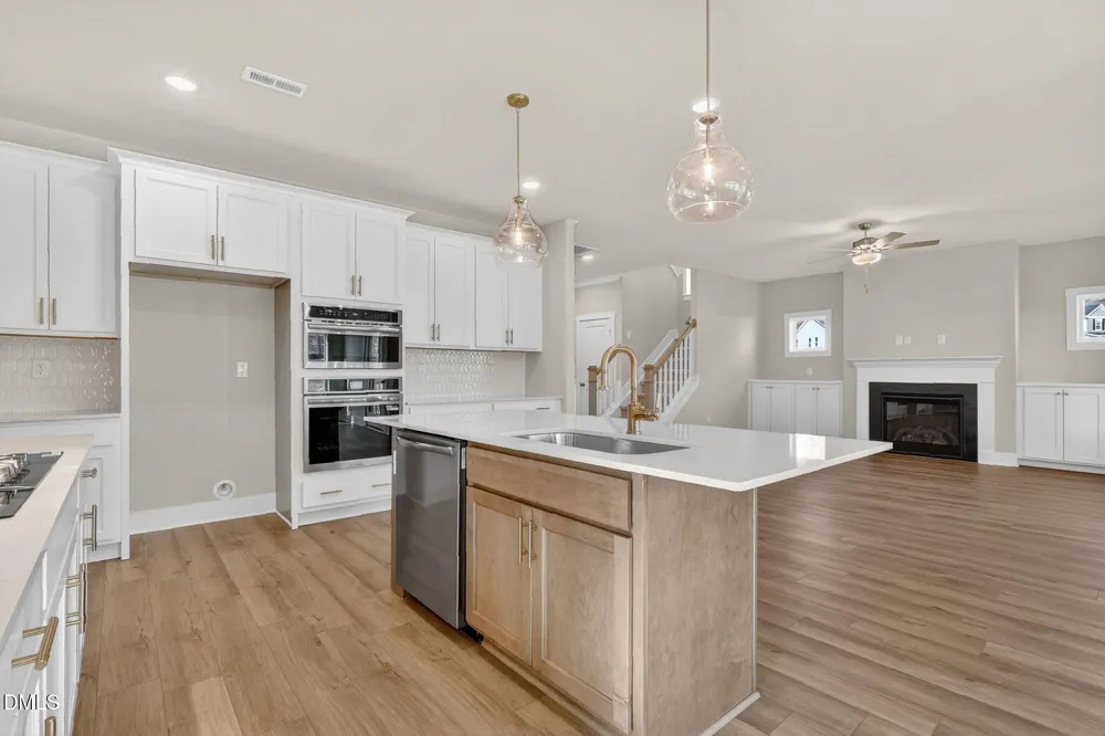 48 Knotts Loop Lillington, NC 27546