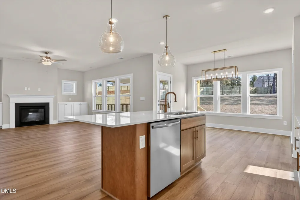 48 Knotts Loop Lillington, NC 27546