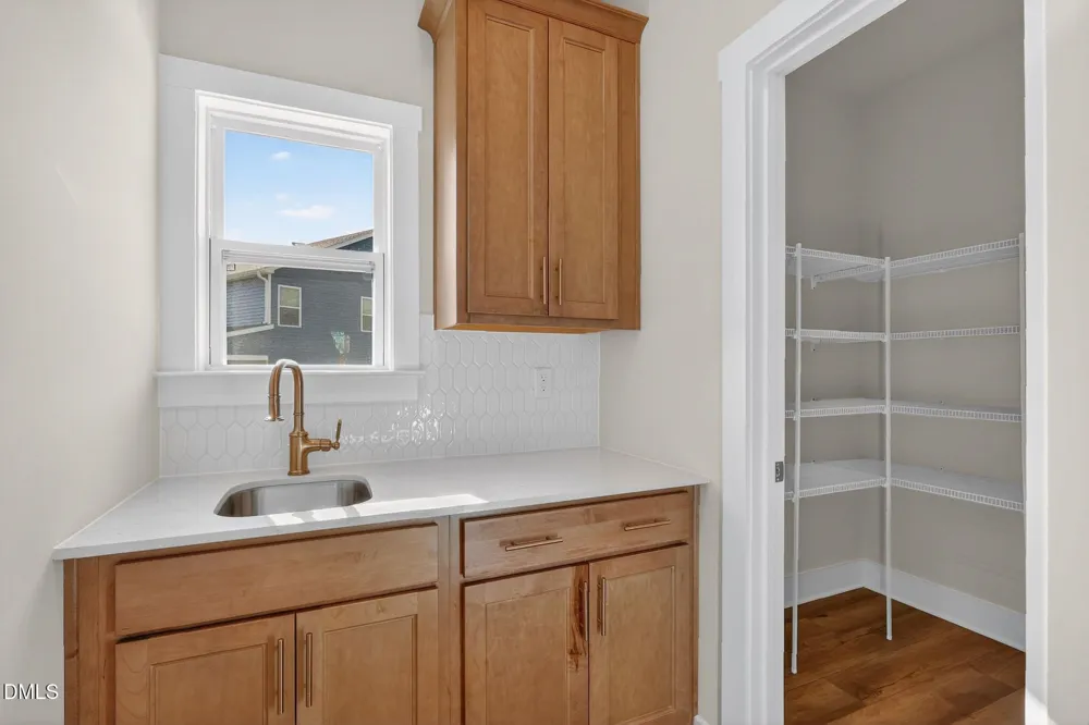 48 Knotts Loop Lillington, NC 27546