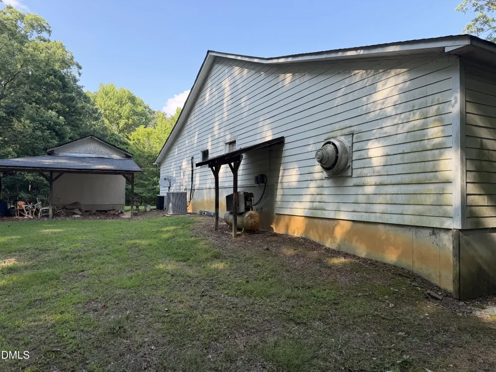 1830 Bessie Daniel Road Roxboro, NC 27574