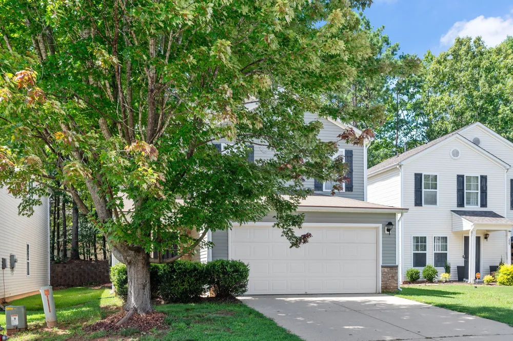 213 Brookhaven Drive Clayton, NC 27527