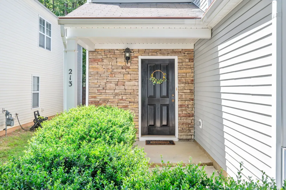 213 Brookhaven Drive Clayton, NC 27527